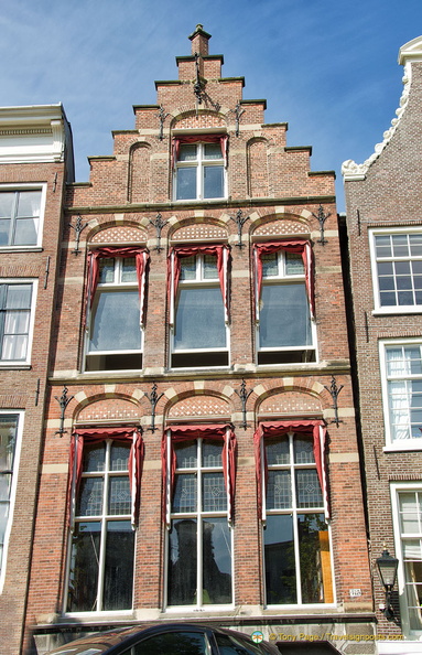 amsterdam-canal-cruise_AJP1603.jpg